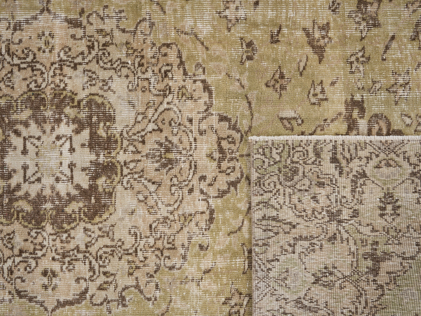 T-1571 - 5'1" x 8'6"