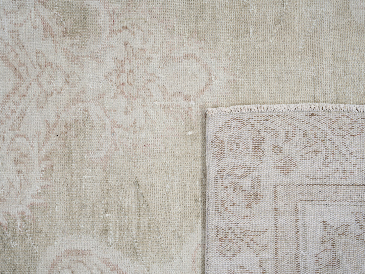 T-2604 - 5'3" x 9'11"