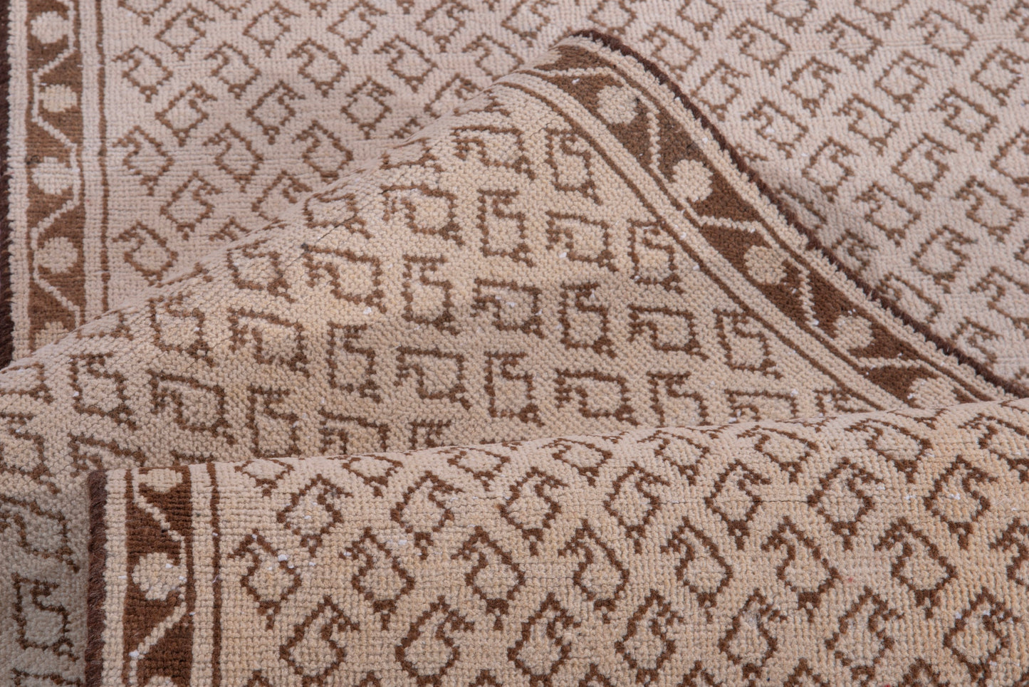 4382 - 2'4" x 12'10"