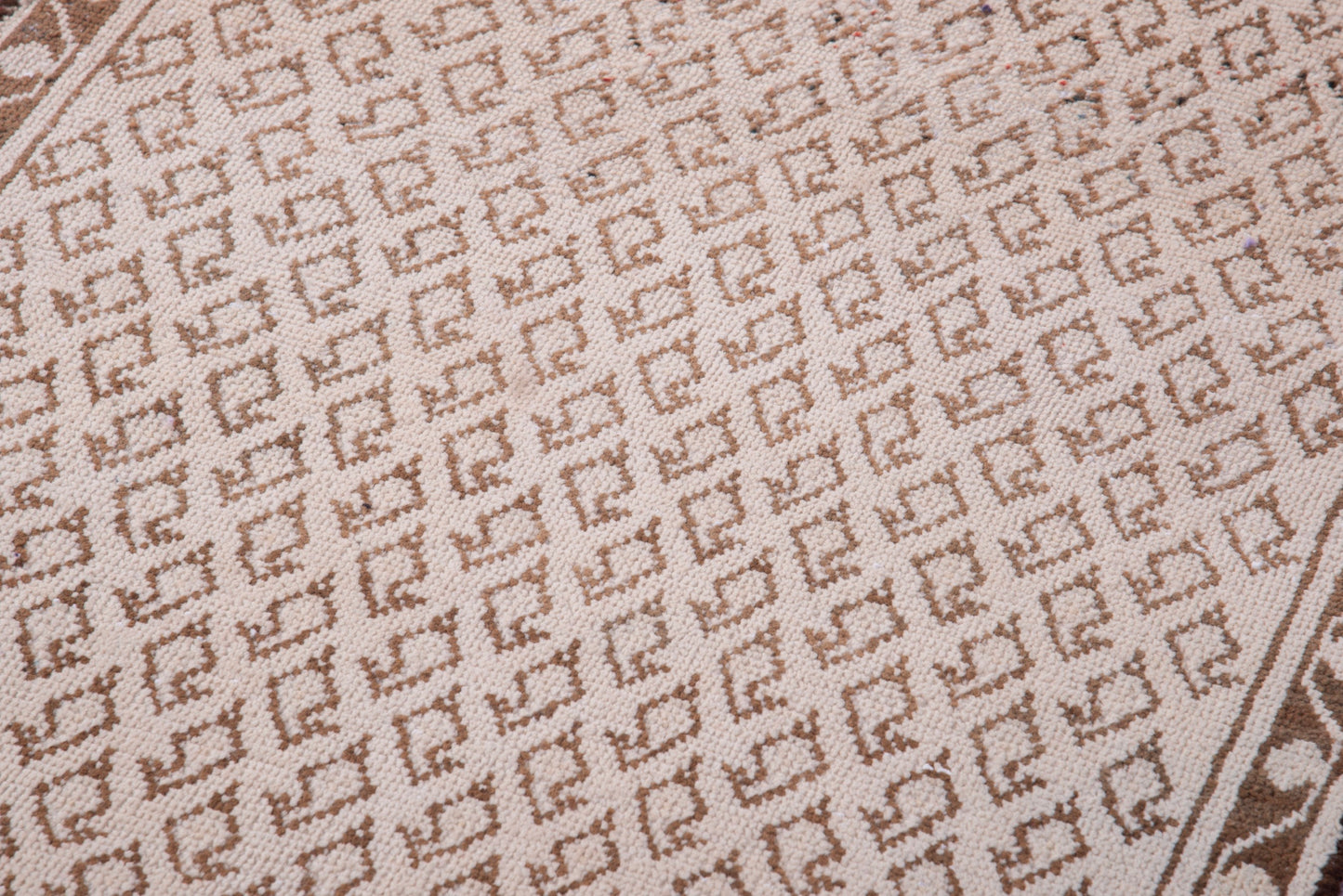 4382 - 2'4" x 12'10"