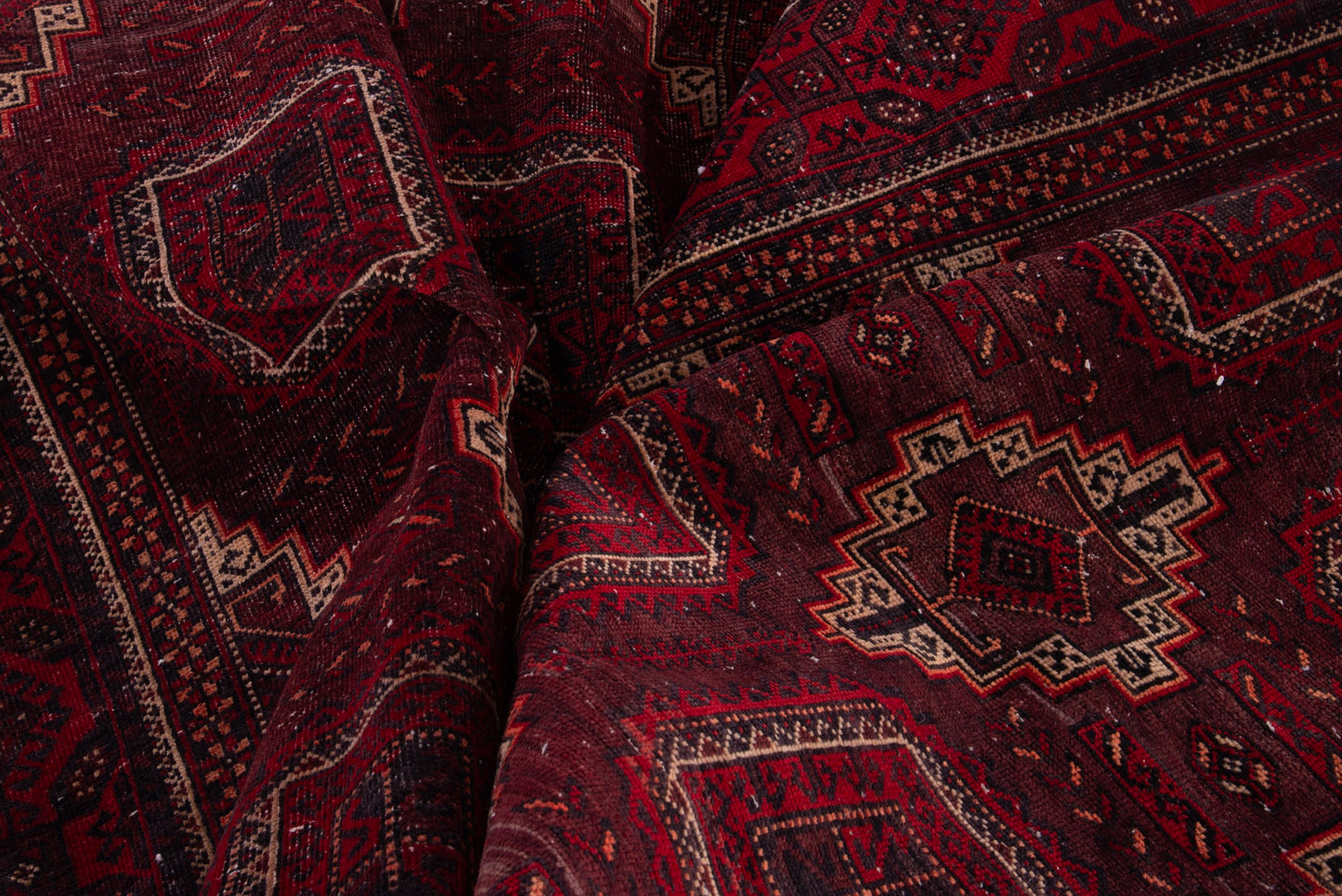 4676 - 4'11" x 13'10"