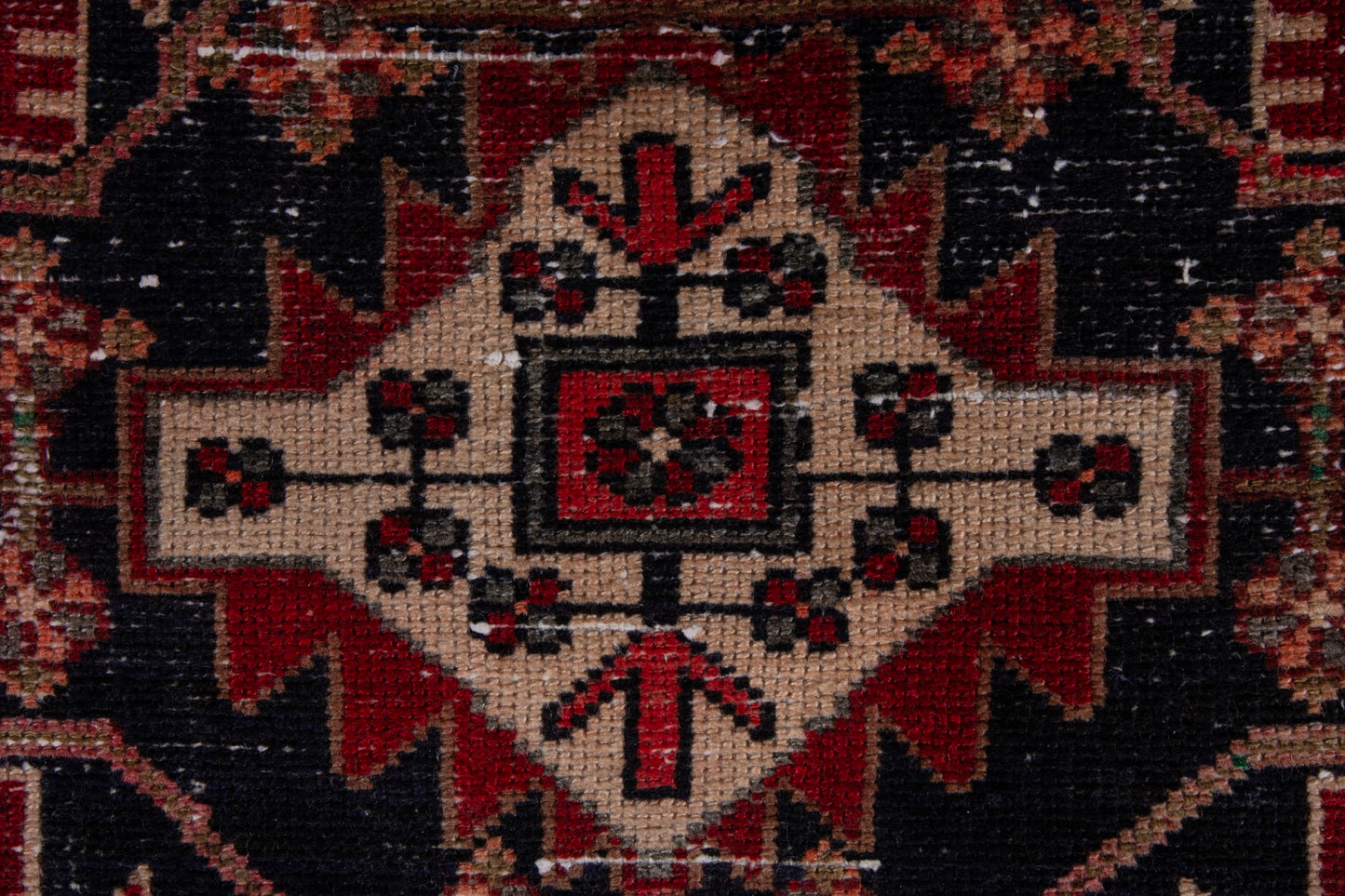 4817 - 3' x 8'11"