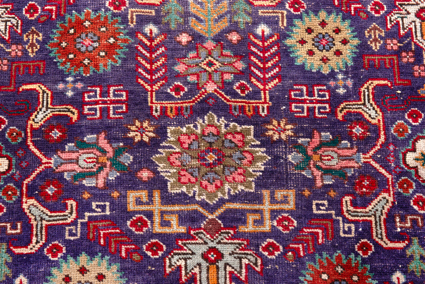 4956 - 9'9" x 12'11"