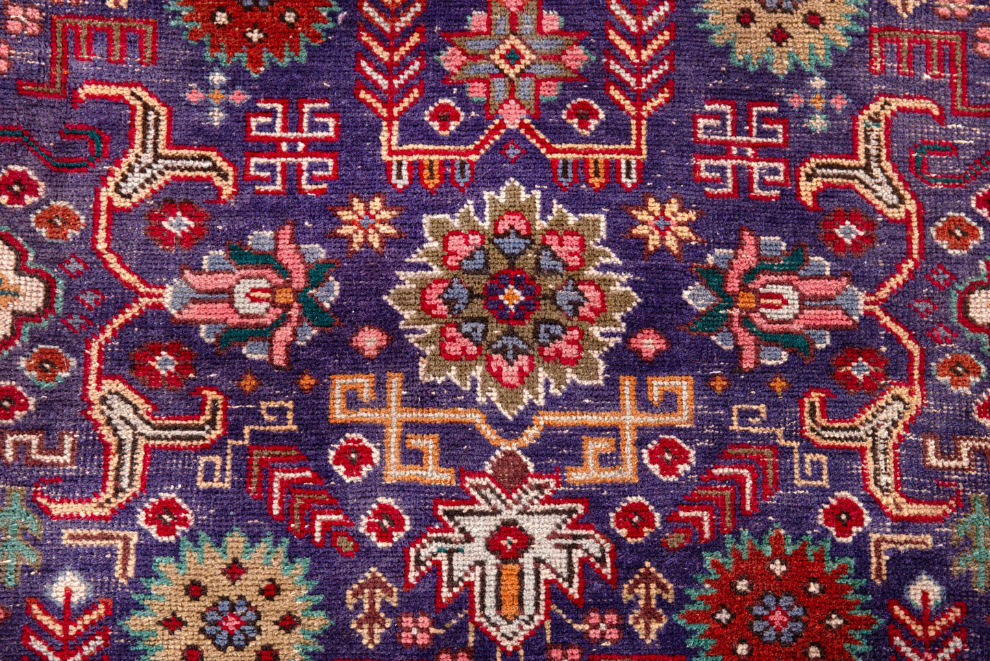 4956 - 9'9" x 12'11"