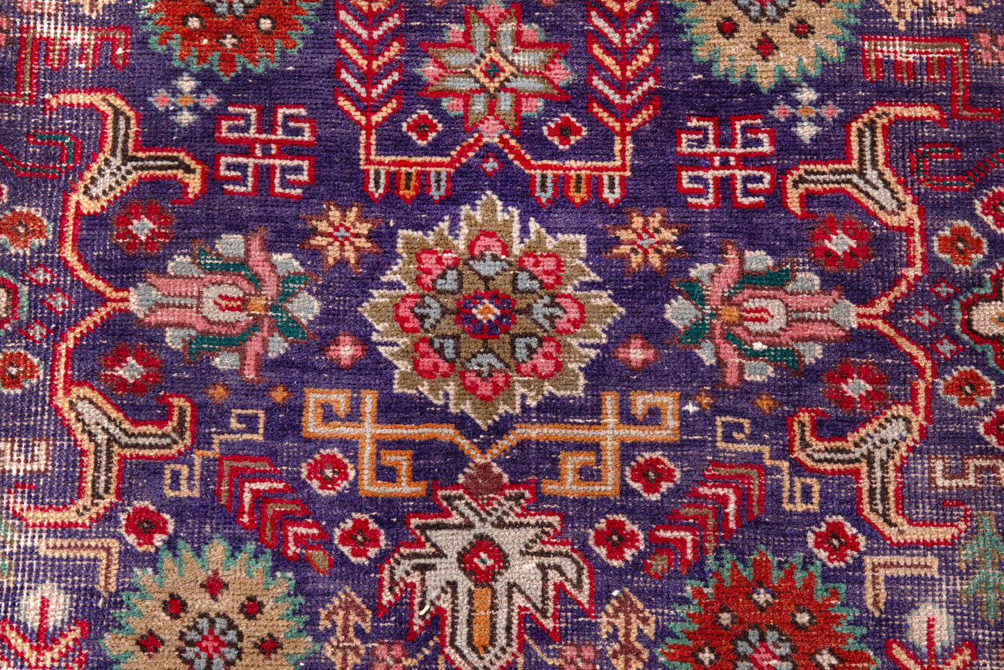 4956 - 9'9" x 12'11"