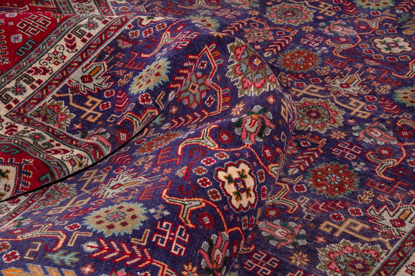 4956 - 9'9" x 12'11"