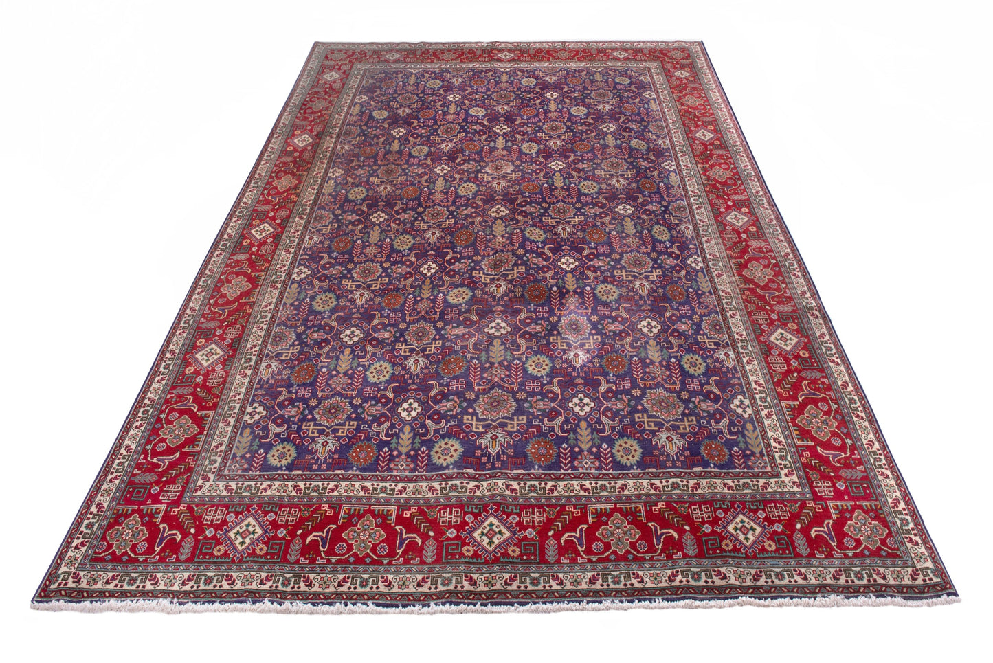 4956 - 9'9" x 12'11"