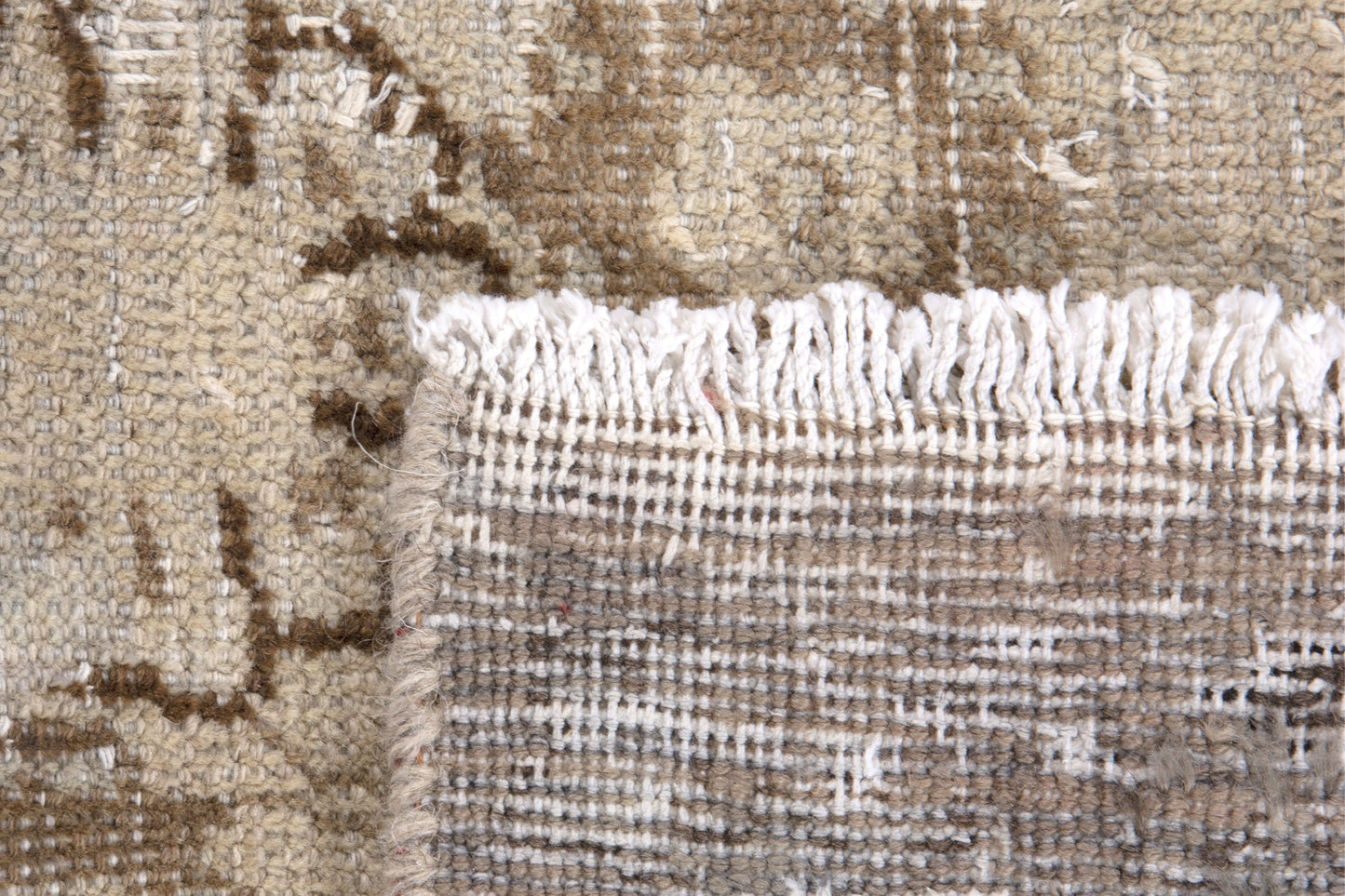 5033 - 8'5" x 11'10"