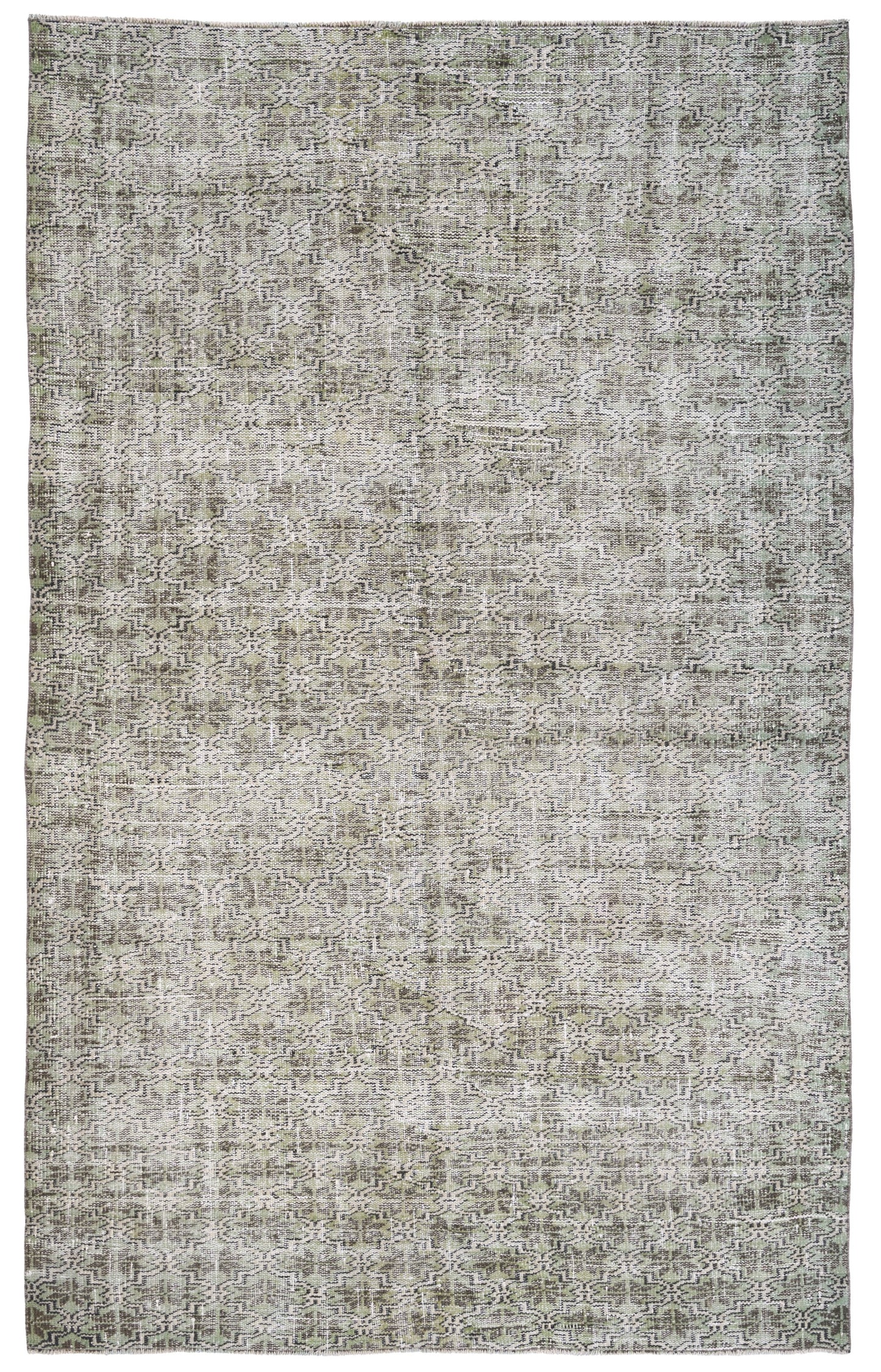 3303 - 5'9" x 9'