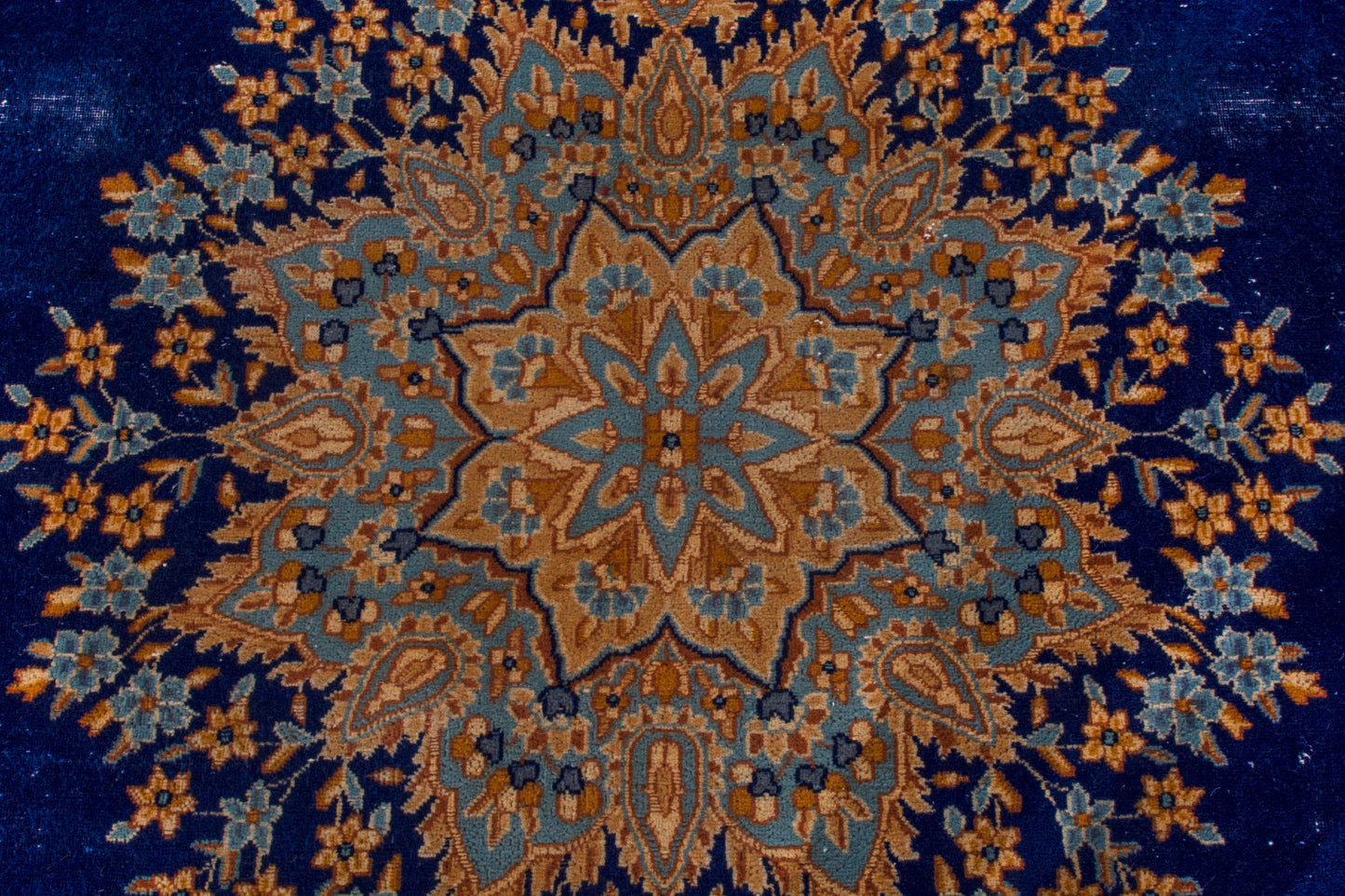6531 - 10' x 13'3"