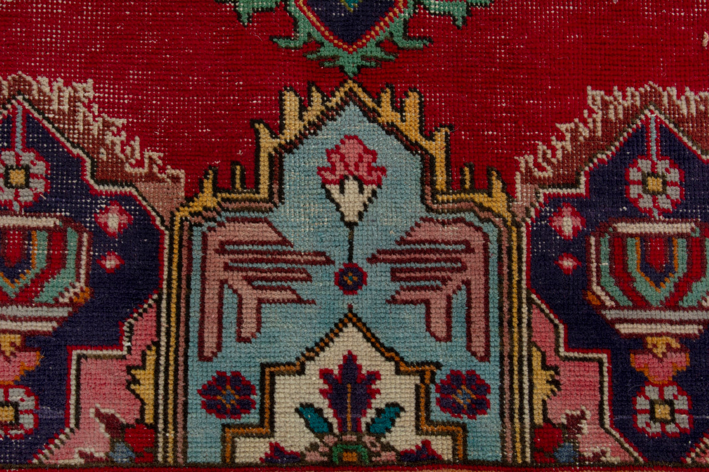 6545 - 9'10" x 9'10"