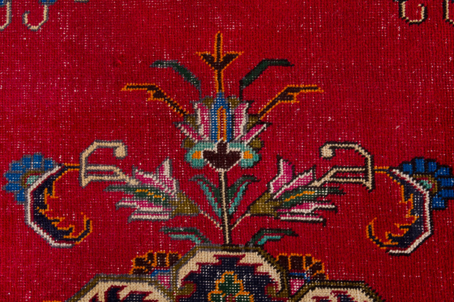 6560 - 9'11" x 12'6"
