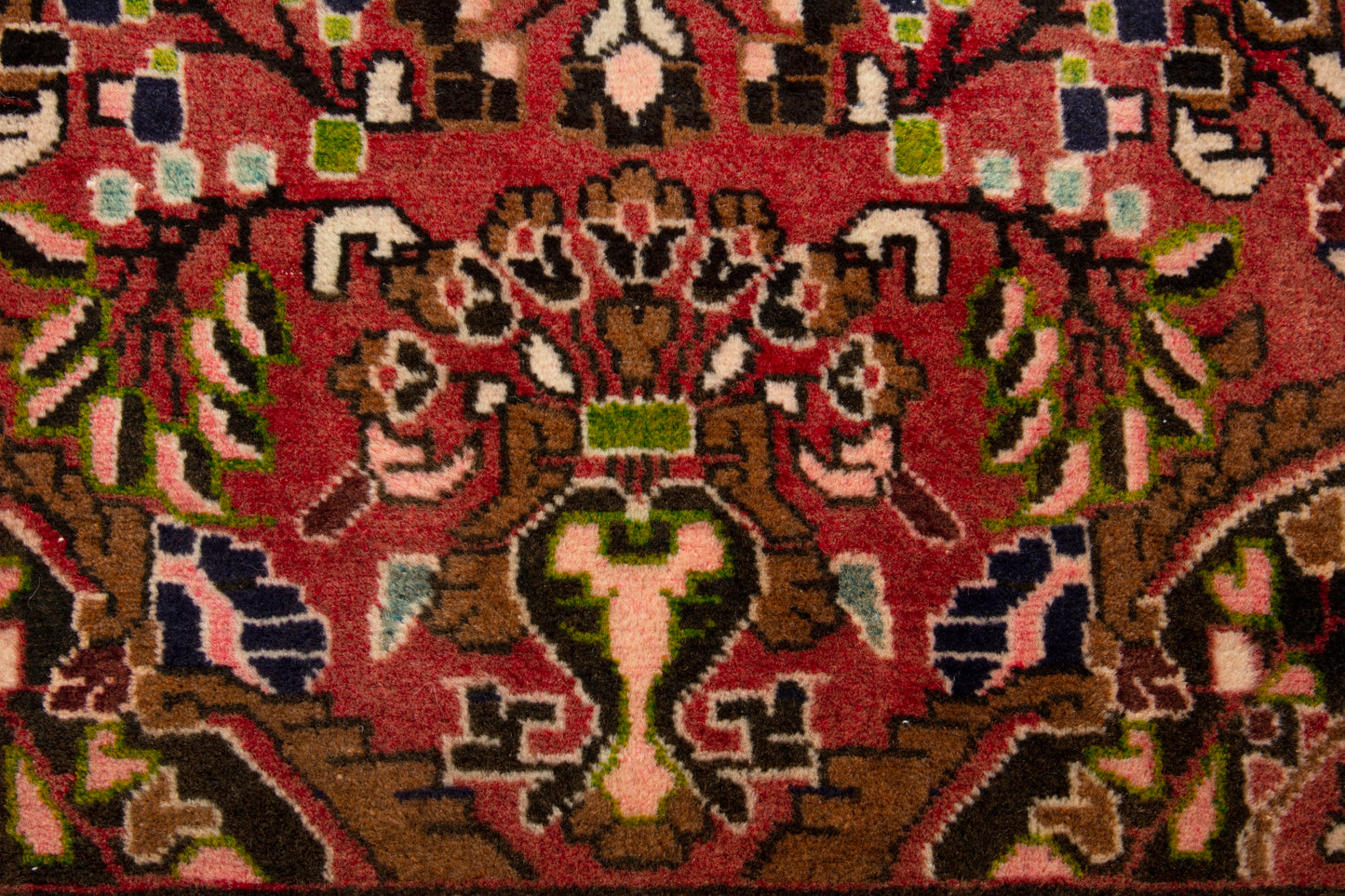 CAN_3918 - 3'3" x 4'8"