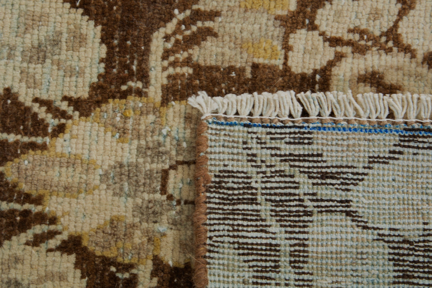 CAN_3934 - 2'4" x 3'10"