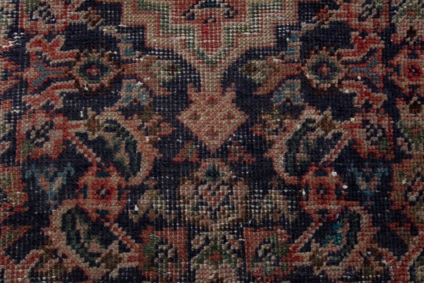 CAN_3983 - 3'3" x 4'1"