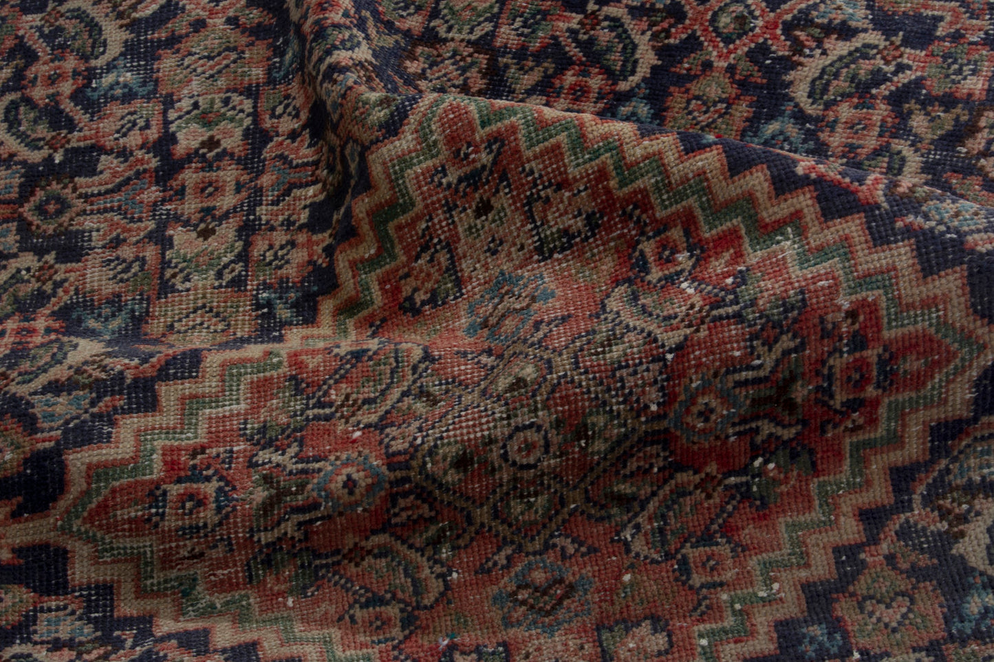 CAN_3983 - 3'3" x 4'1"