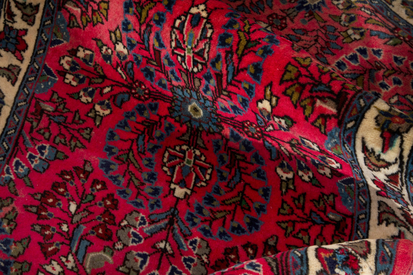 CAN_3984 - 2'2" x 4'4"