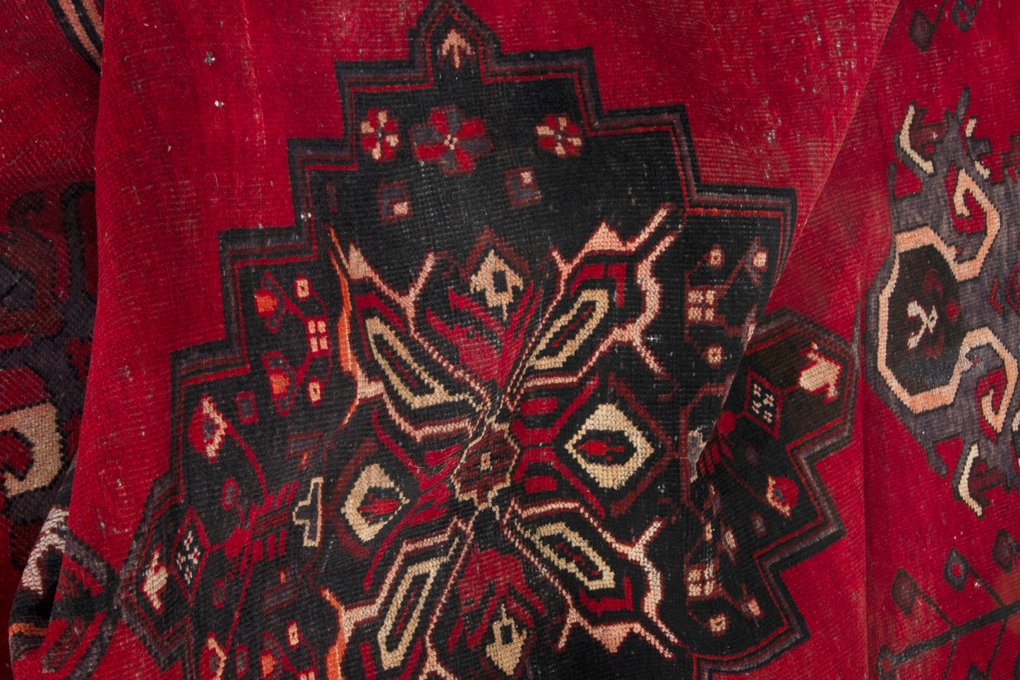 CAN_3986 - 2'10" x 6'11"