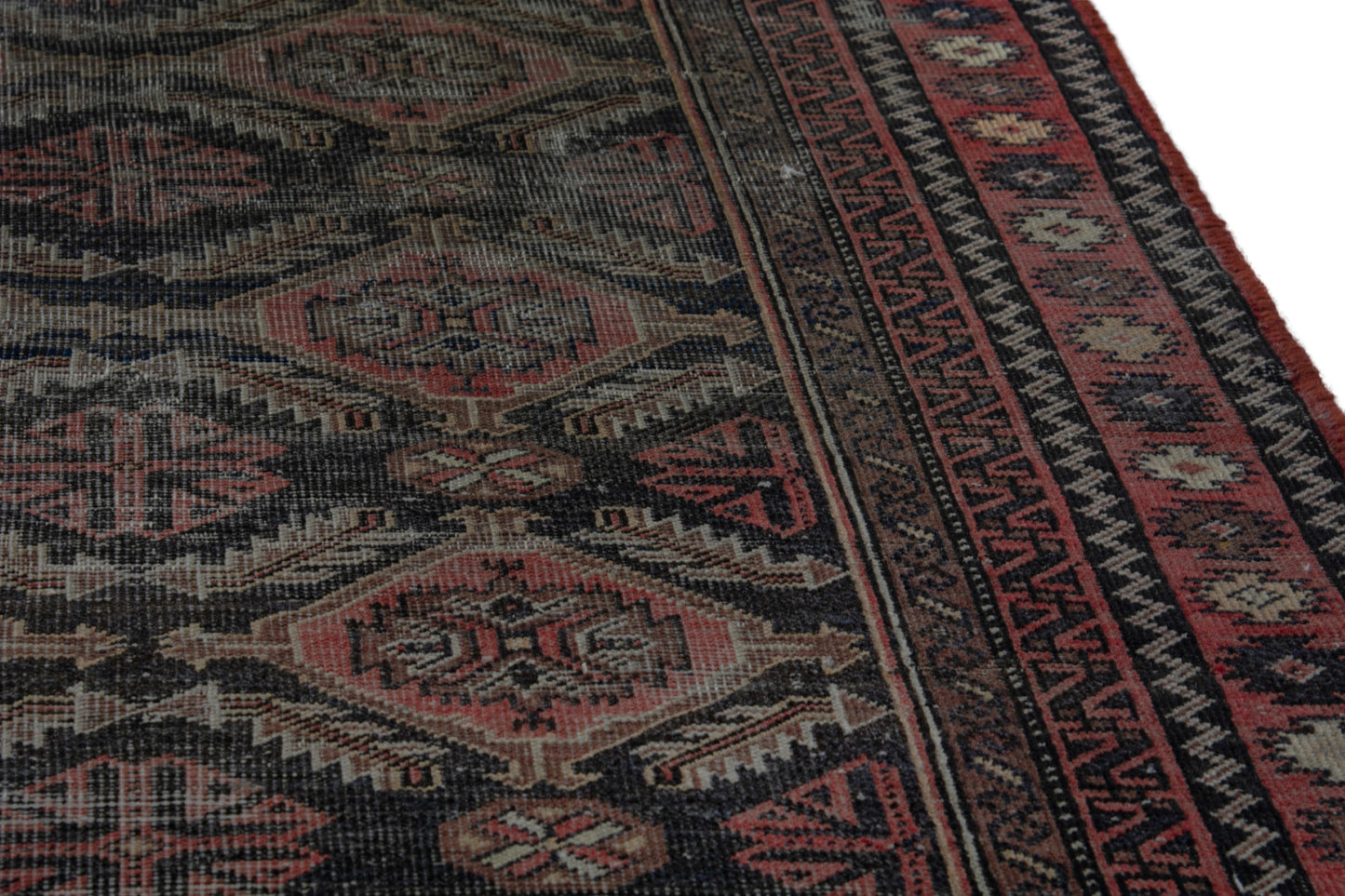 CAN_4001 - 2'11" x 6'1"