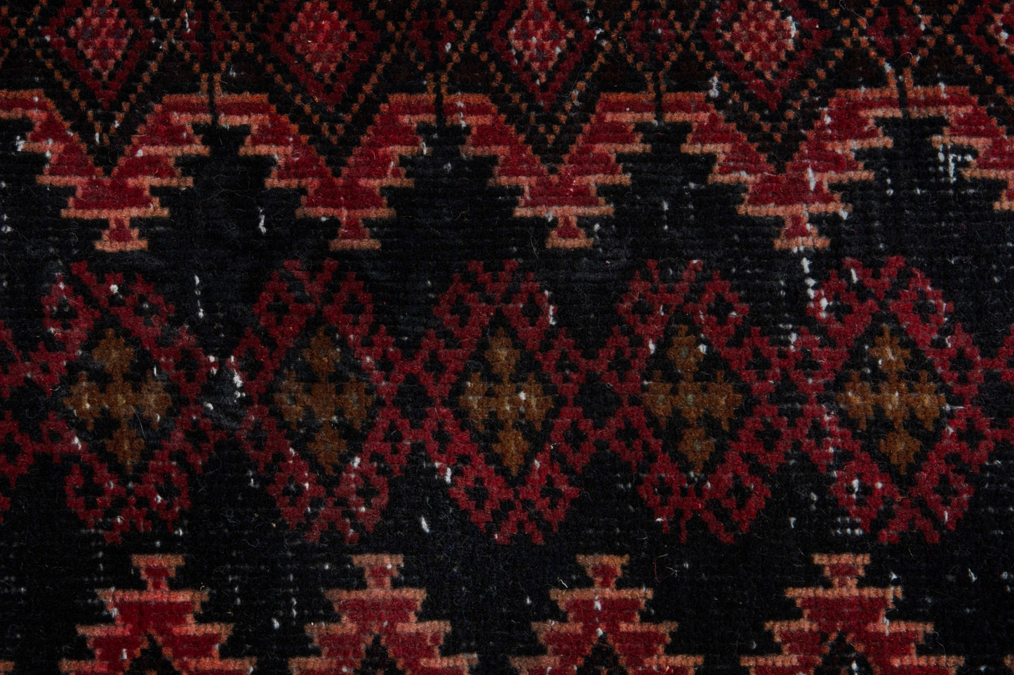 CAN_4006 - 2'1" x 4'8"