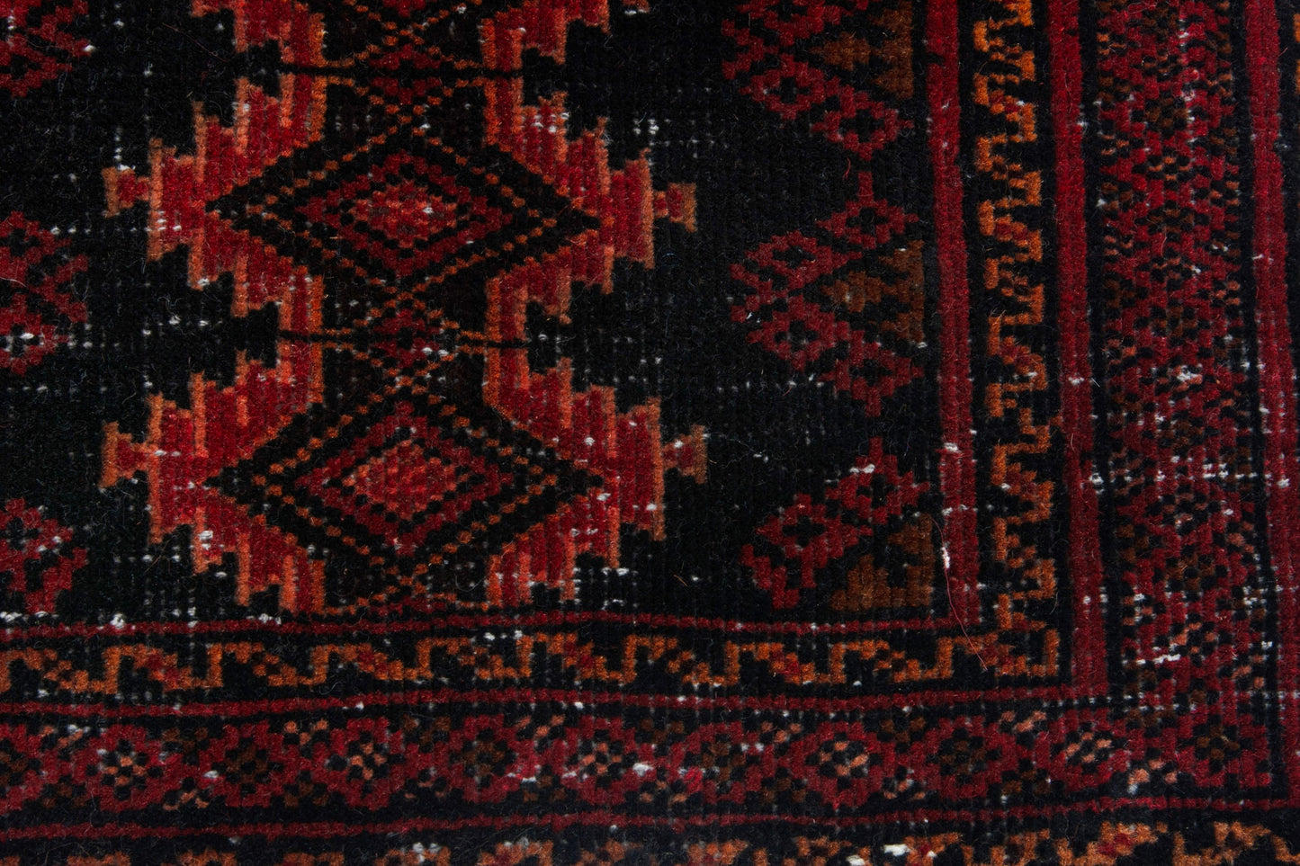 CAN_4006 - 2'1" x 4'8"