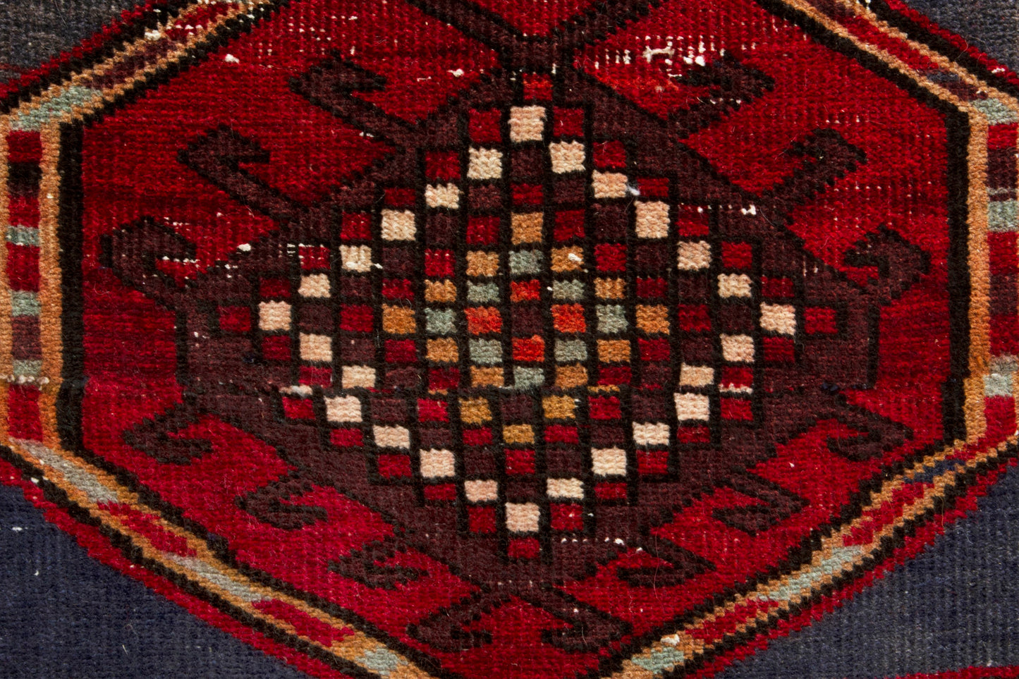 CAN_4010 - 4'2" x 7'1"