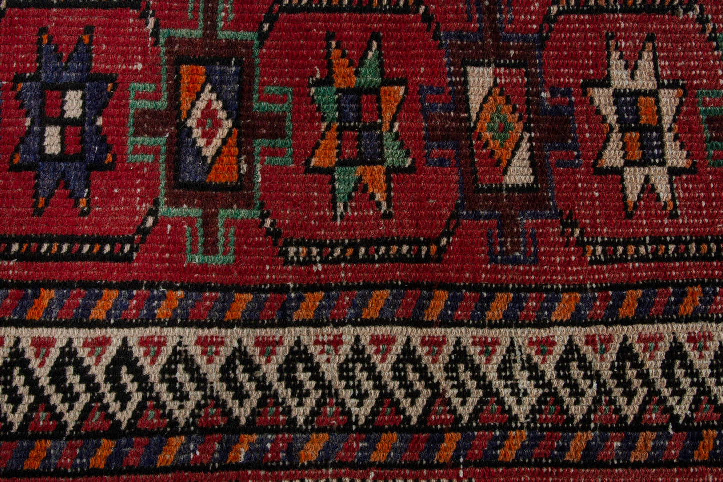 CAN_4022 - 3'10" x 9'5"