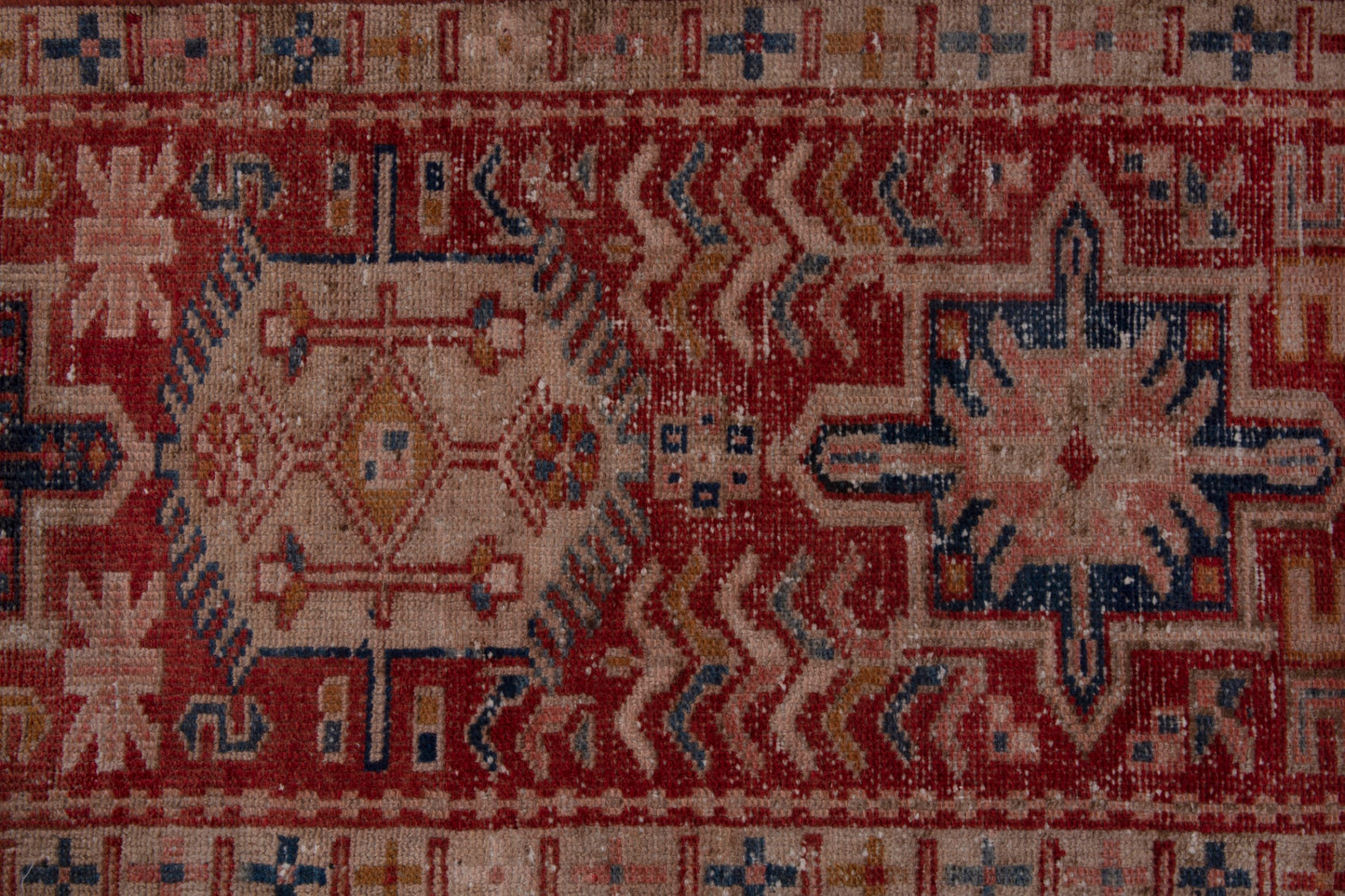 CAN_4041 - 1'8" x 10'3"