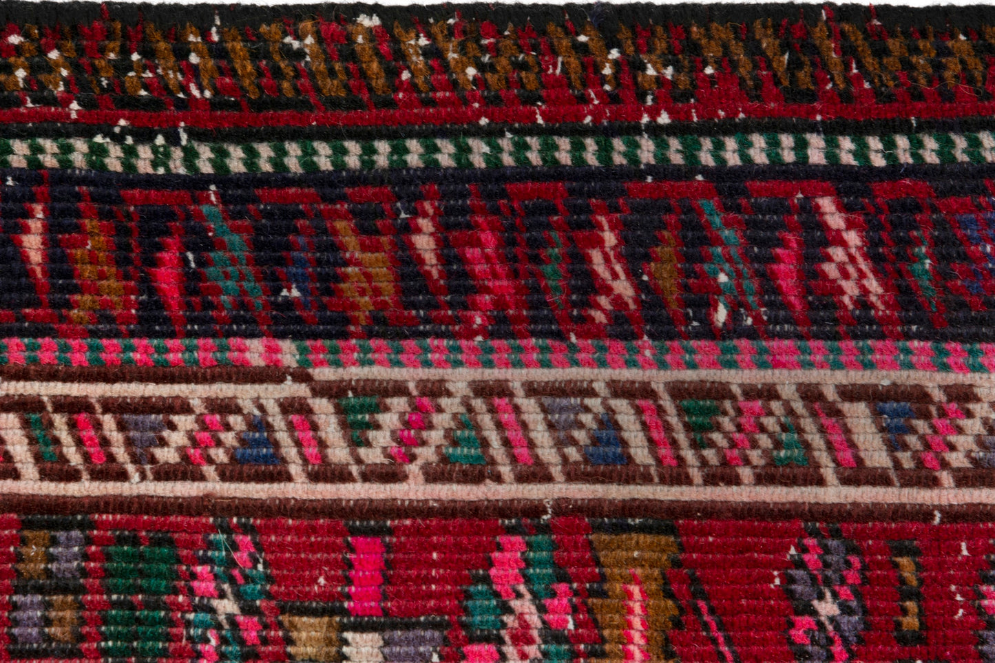 CAN_4047 - 2'11" x 8'11"