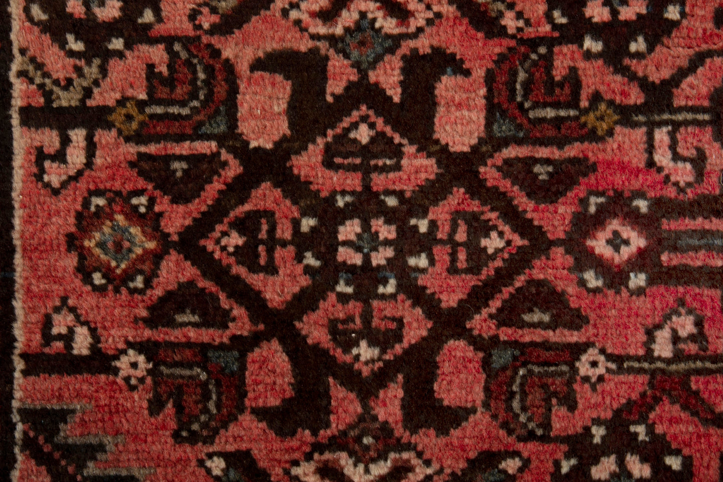 CAN_4053 - 3'6" x 10'3"
