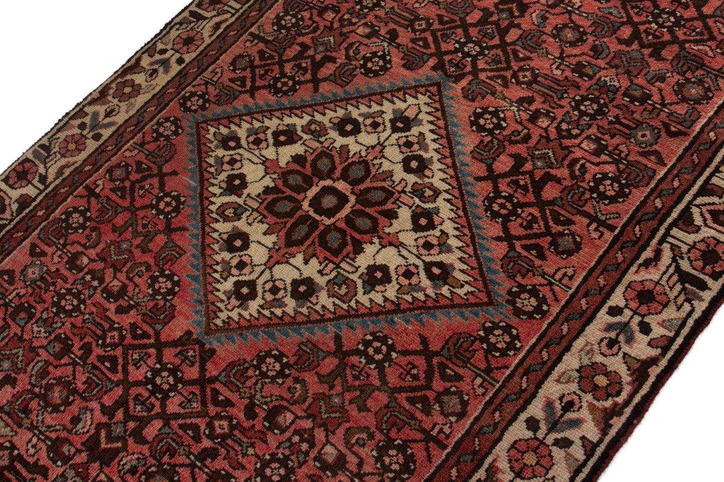 CAN_4053 - 3'6" x 10'3"