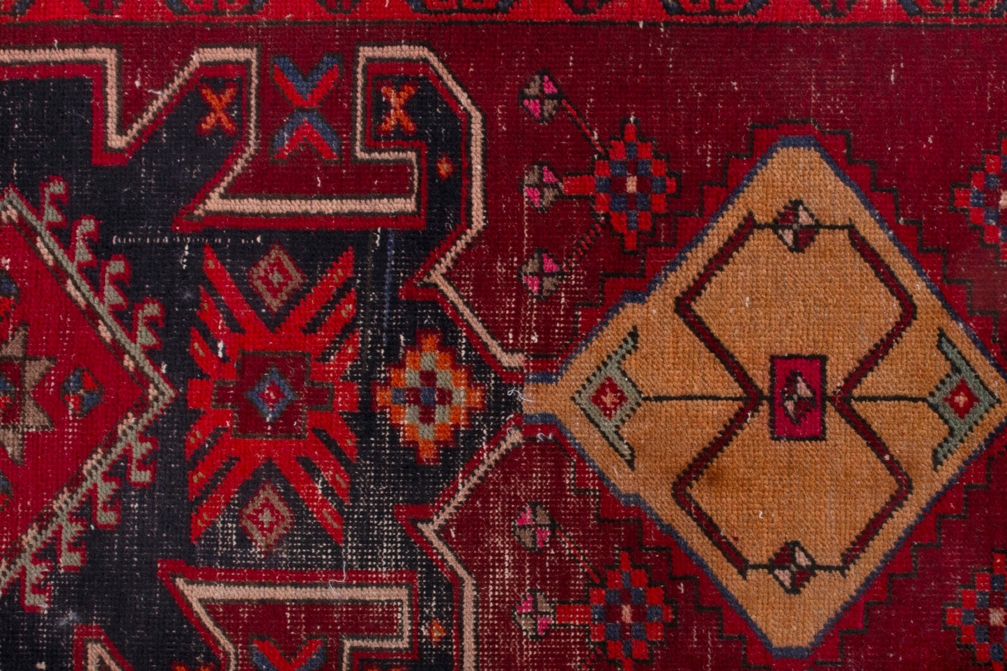 CAN_4062 - 2'6" x 9'2"