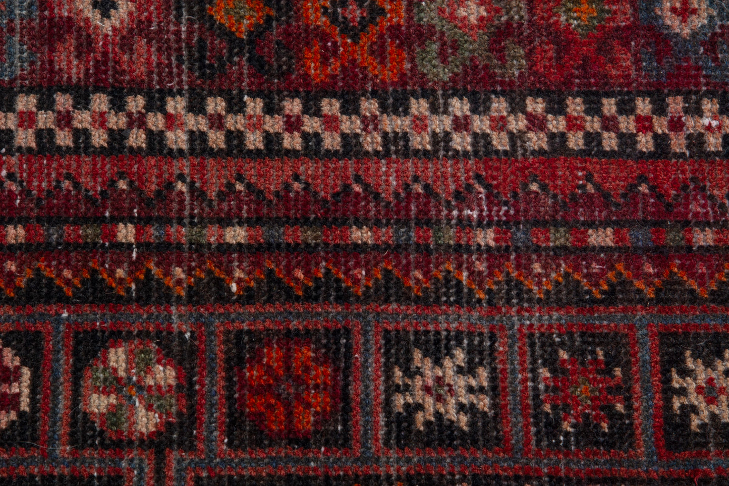 CAN_4074 - 3'3" x 8'2"