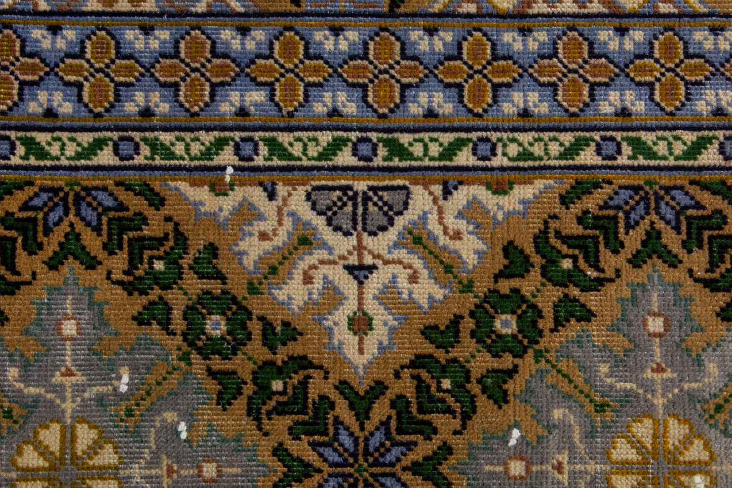 CAN_4090 - 8'8" x 12'4"
