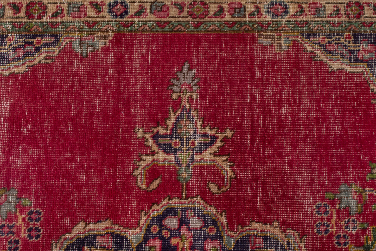 CAN_4091 - 9'2" x 12'10"