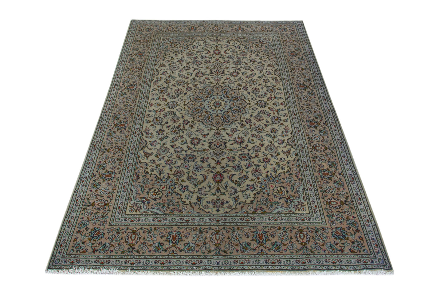 C-4112 - 6'7" x 10'2"