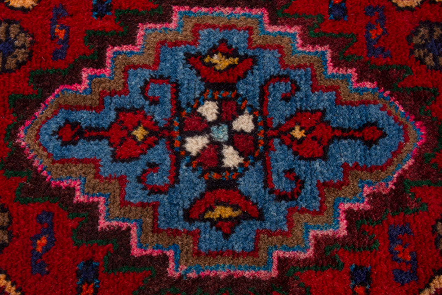 CAN_4194 - 2'2" x 2'9"