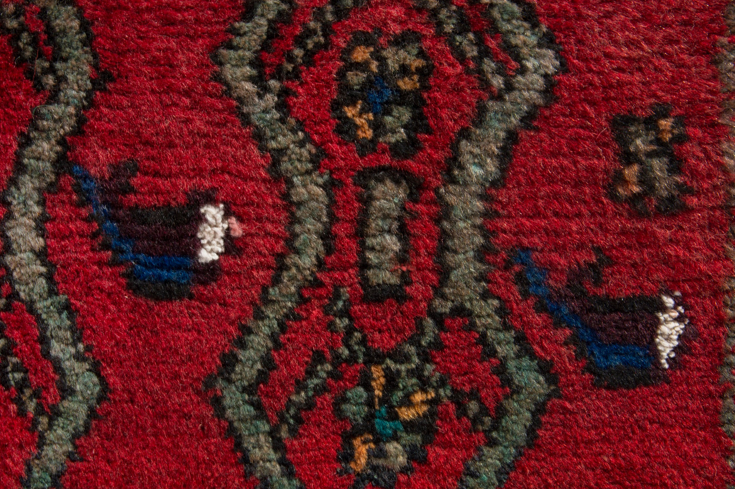 CAN_4198 - 2'2" x 3'7"