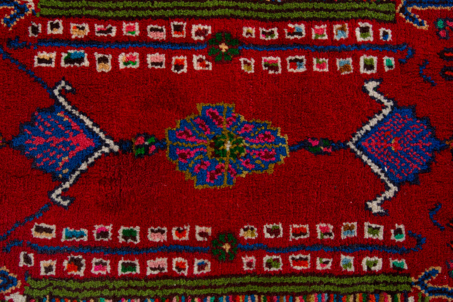 CAN_4213 - 2'2" x 3'3"