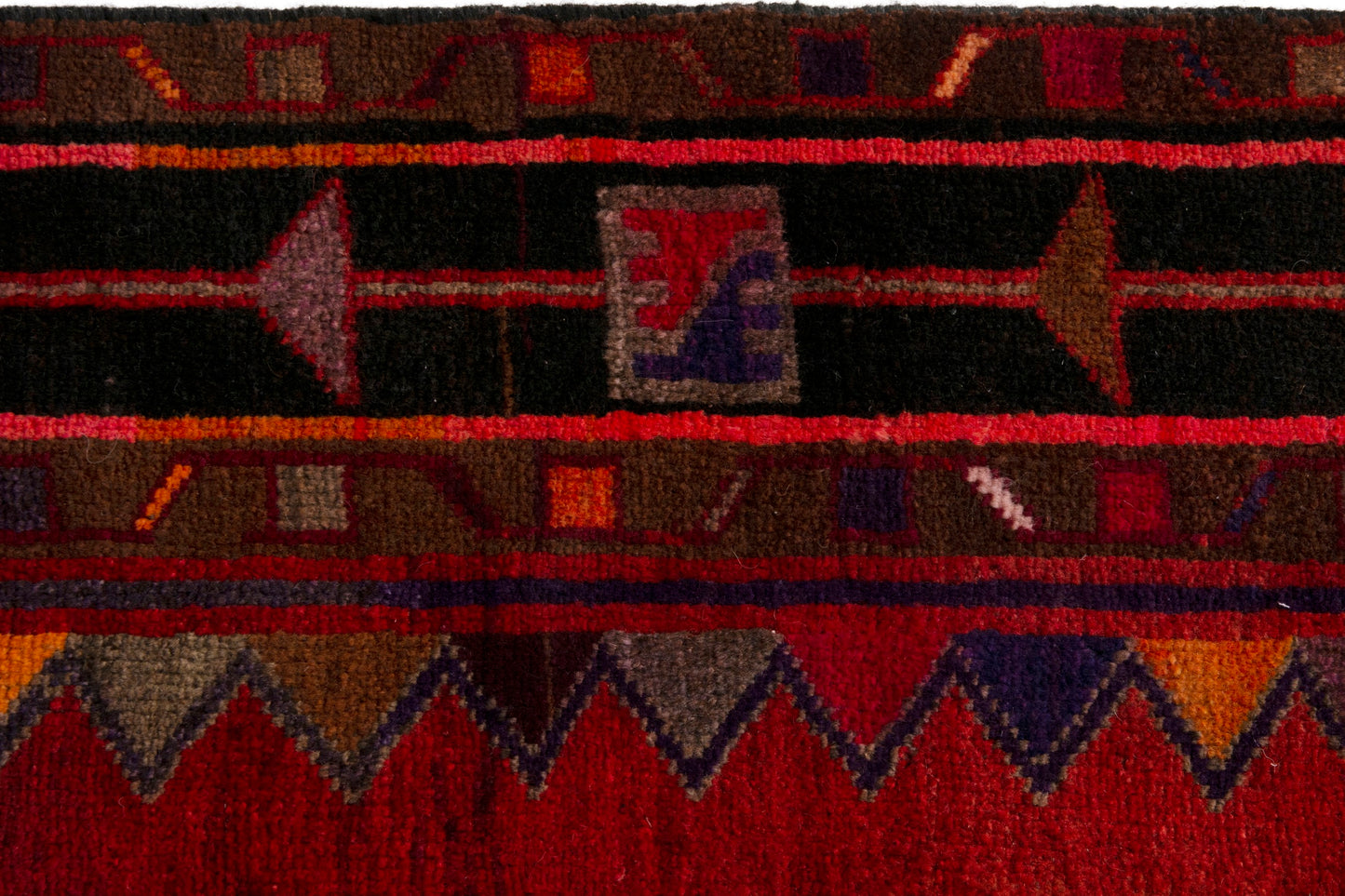 CAN_4221 - 5'2" x 11'6"
