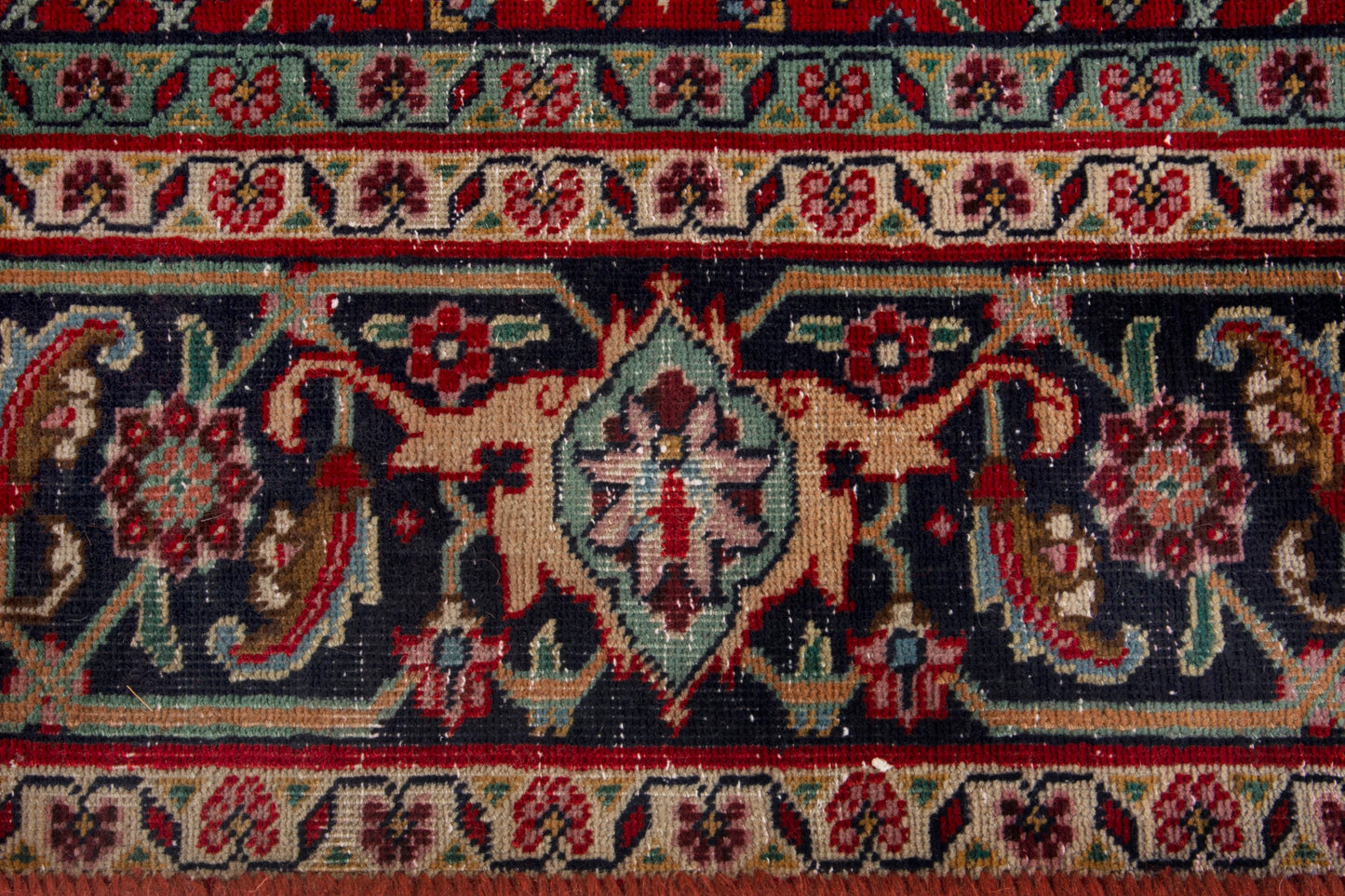 CAN_4222 - 4'11" x 8'4"