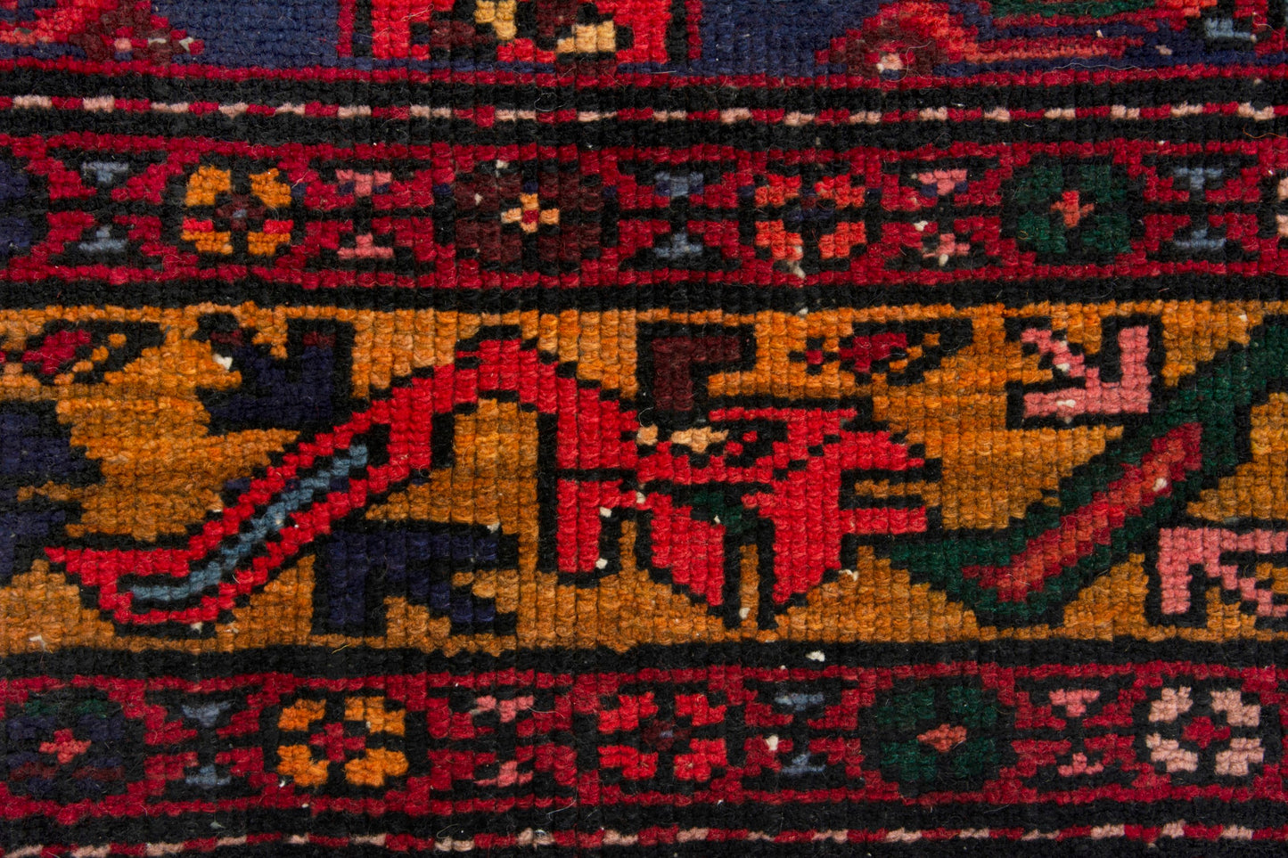 CAN_4238 - 5'1" x 9'9"