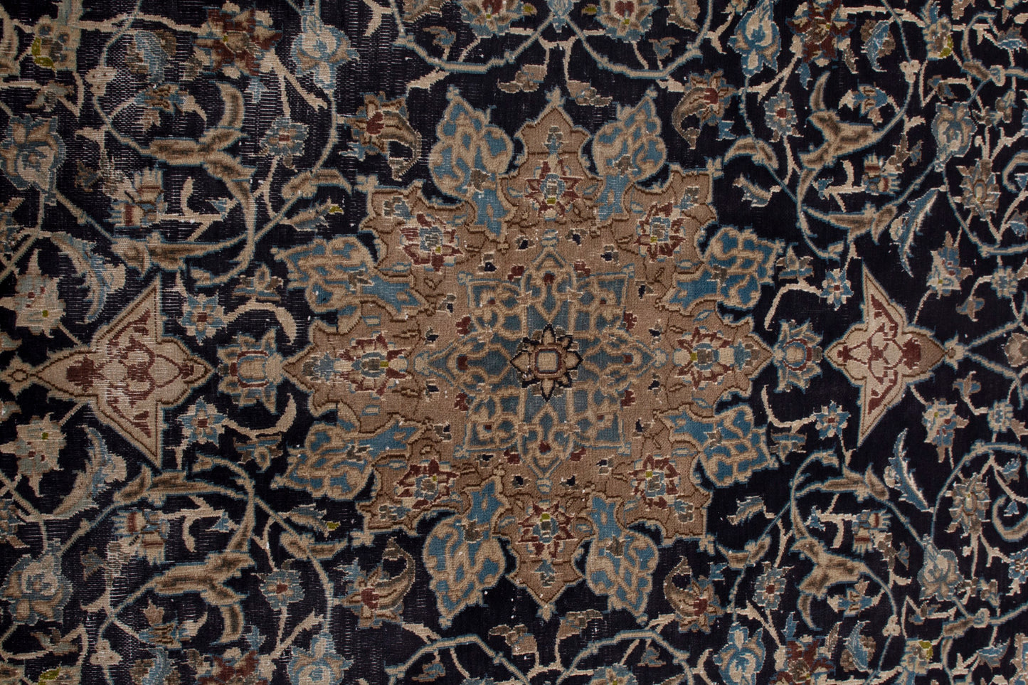 CAN_4280 - 5'1" x 8'