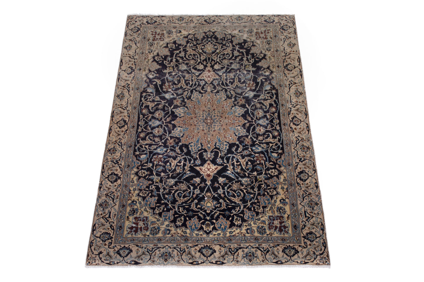 CAN_4280 - 5'1" x 8'