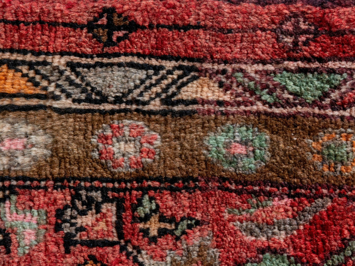 CAN_4338 - 3'10" x 12'