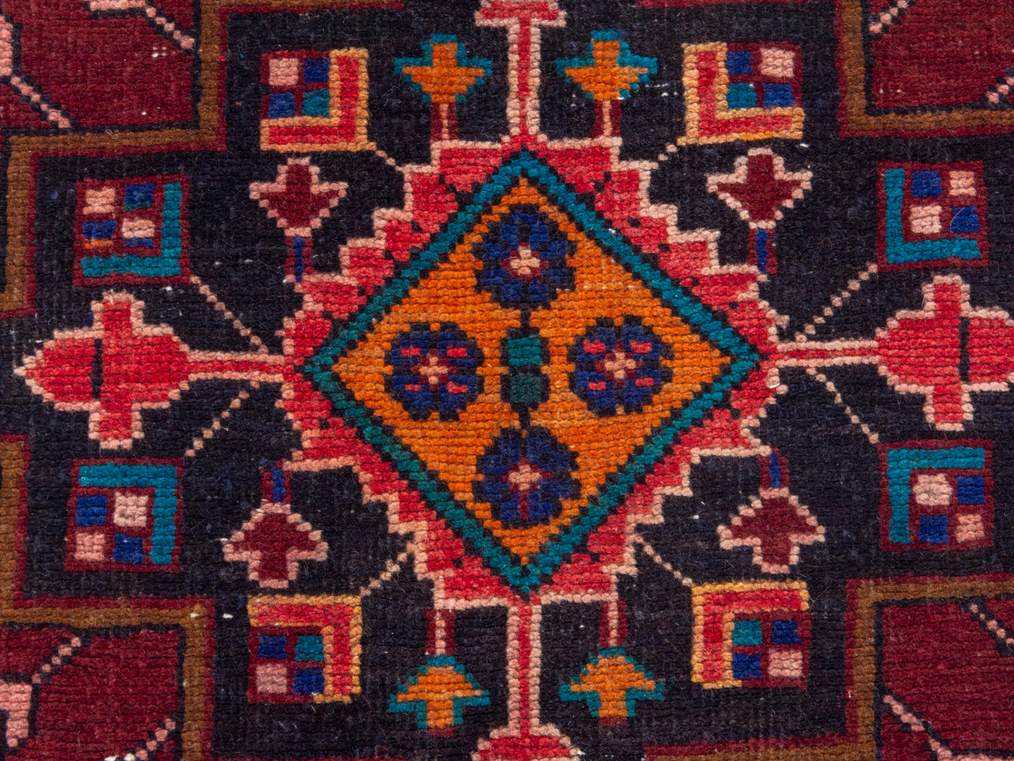 CAN_4344 - 2'6" x 10'8"