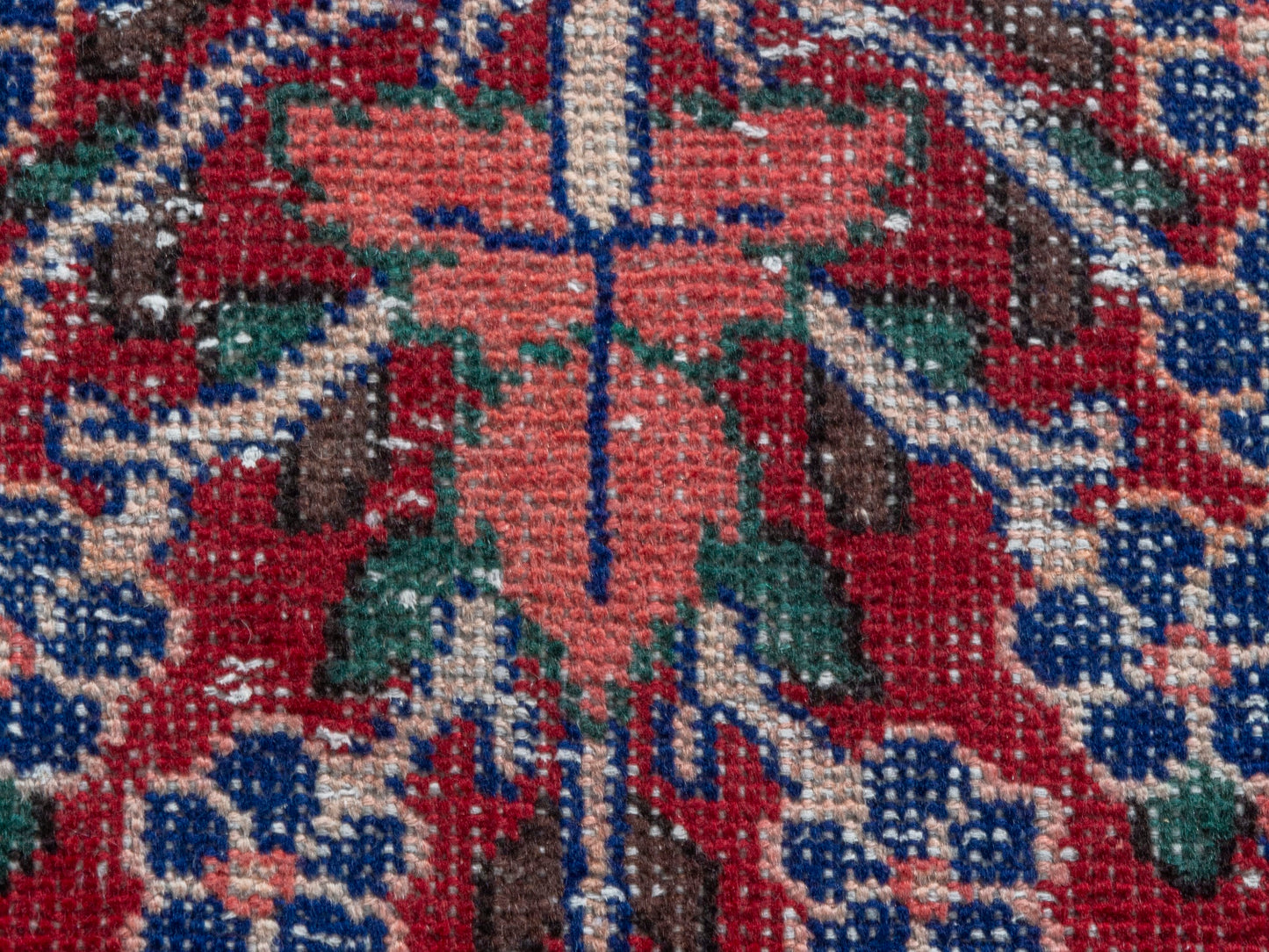CAN_4357 - 2'11" x 10'1"