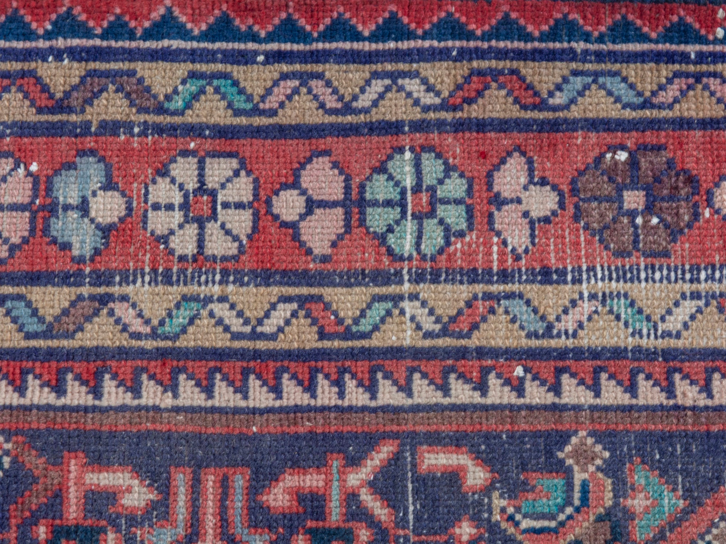 CAN_4366 - 3'3" x 9'11"