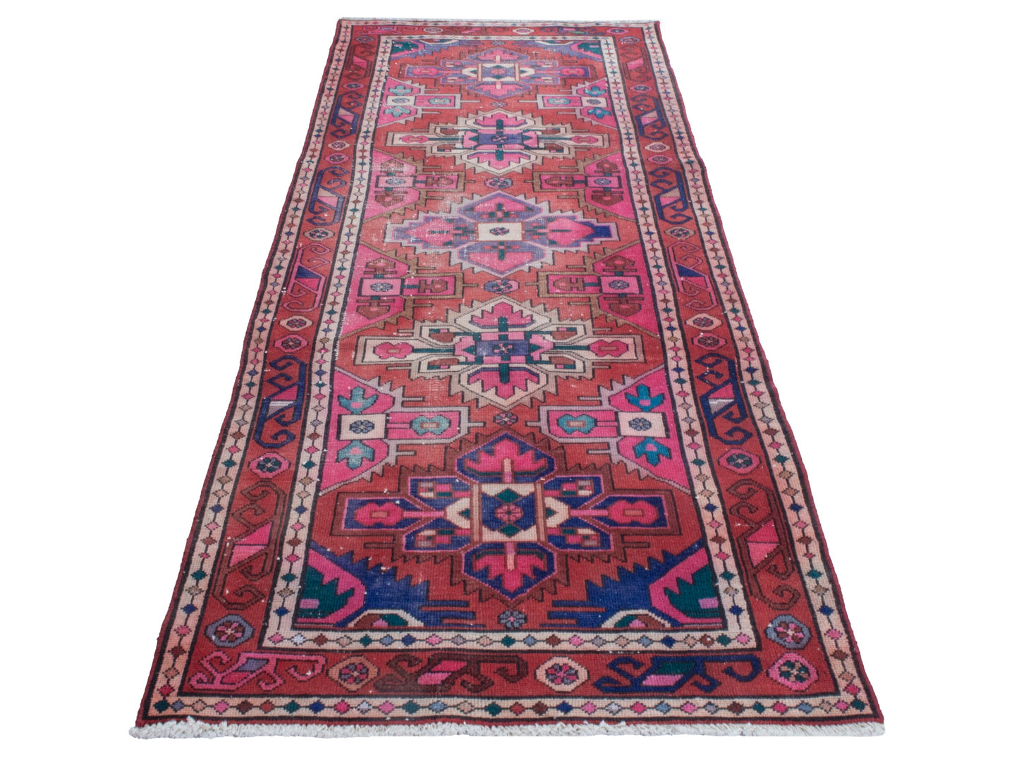 CAN_4367 - 2'2" x 9'11"