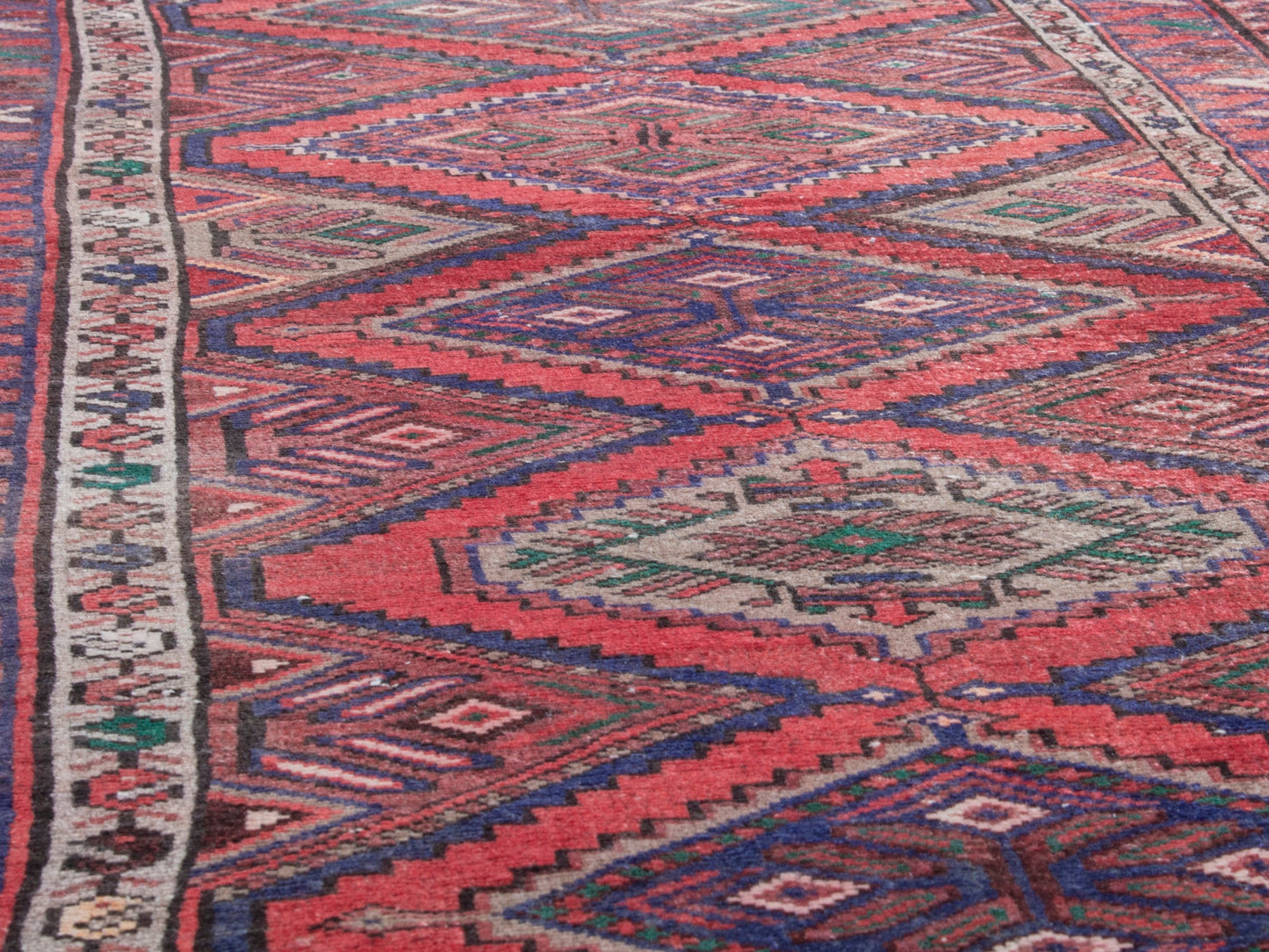 CAN_4372 - 3'5" x 9'9"